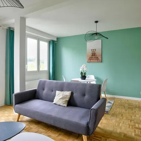 T2 Lumineux ► Centre-ville ► Equipe Apartment Saumur